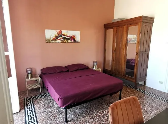 Il Tempo E La Stanza